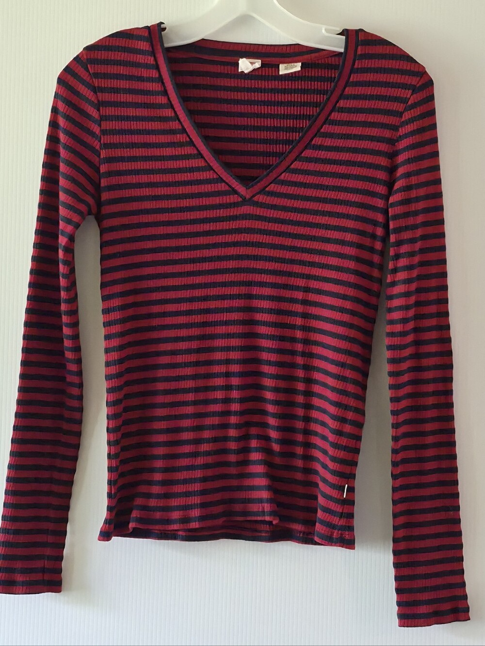 Vintage 2002 Authentic Levi's Red and Navy Striped V-neck Long Sleeve Top Y2K
